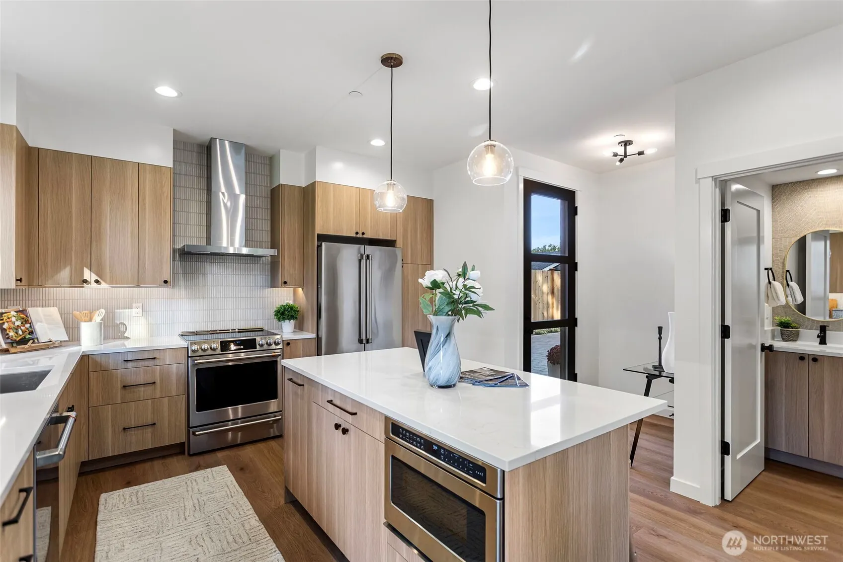 12841 NE 112th Street , Kirkland, WA 98033