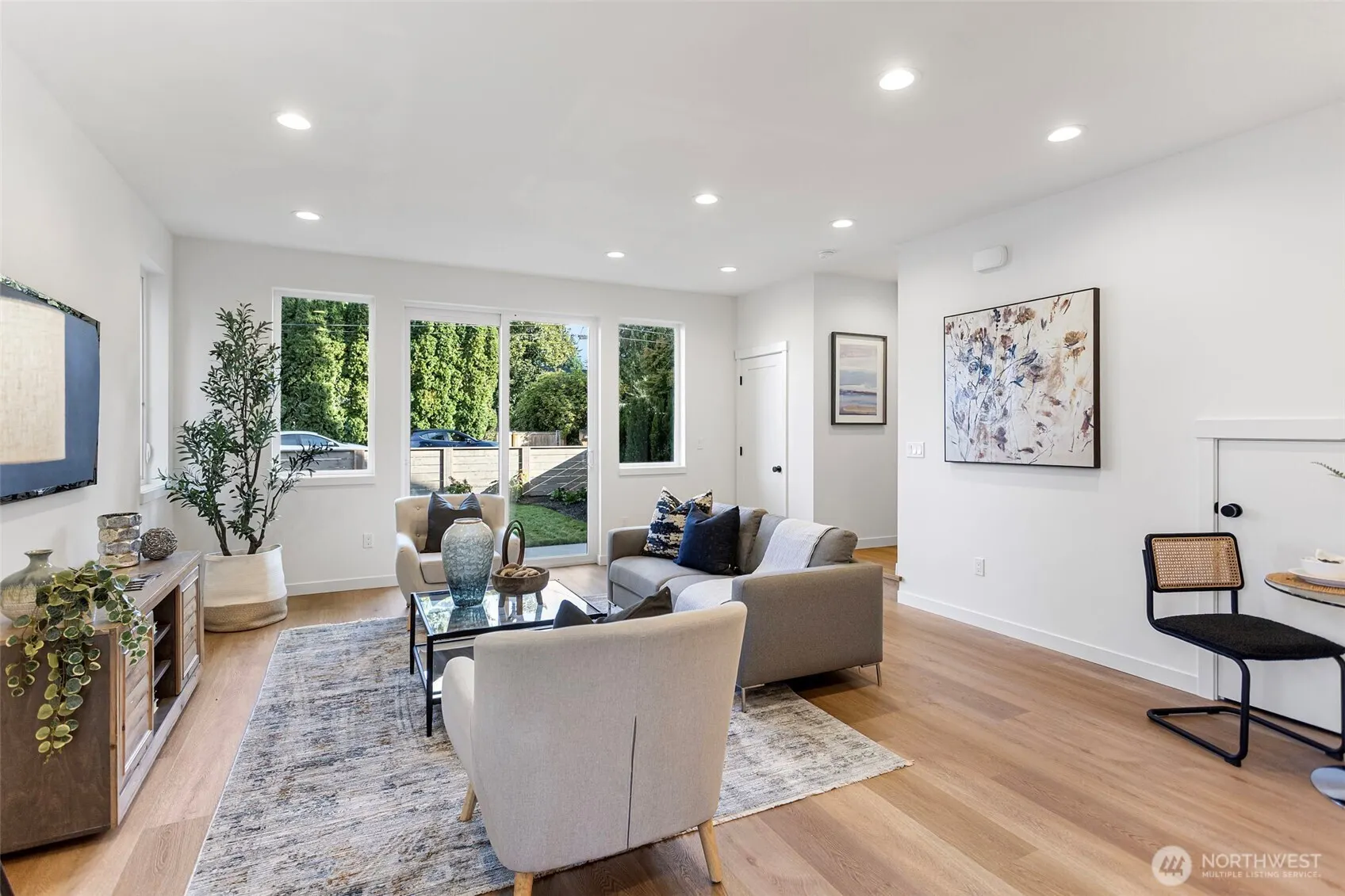 12843 NE 112th Street , Kirkland, WA 98033