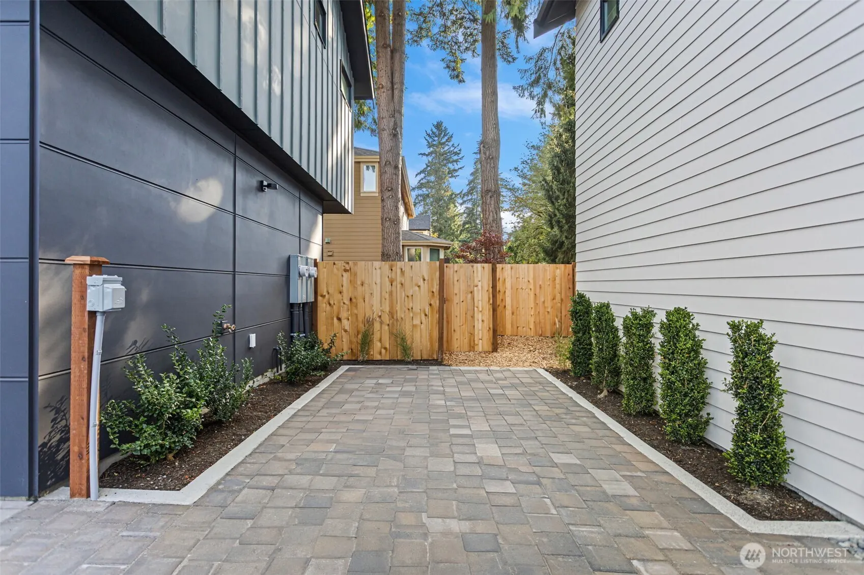 12843 NE 112th Street , Kirkland, WA 98033