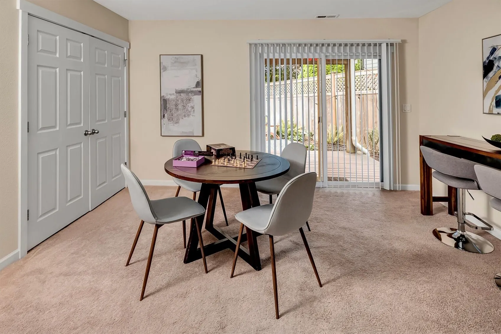 10118 NE 198th Place , Bothell, WA 98011