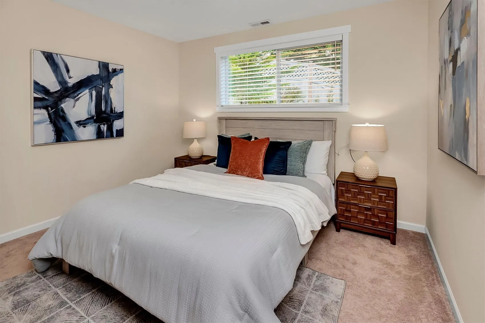 10118 NE 198th Place , Bothell, WA 98011