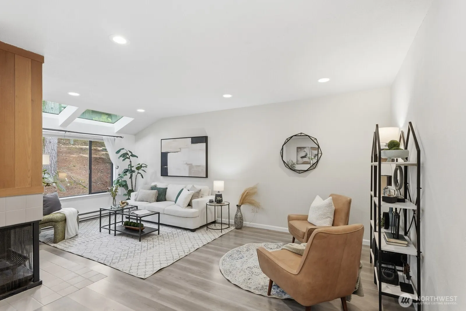 4035 145th Avenue NE, Bellevue, WA 98007