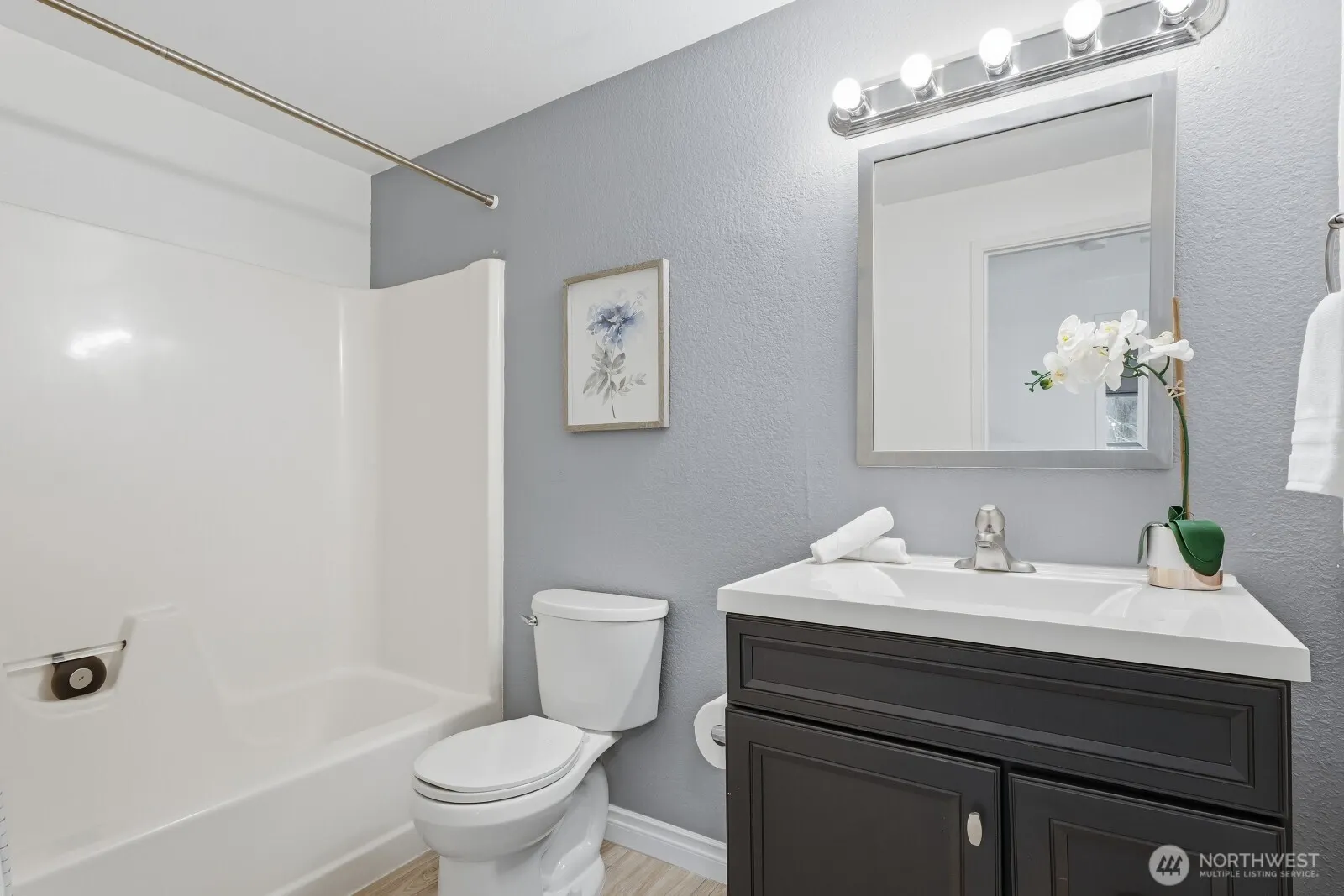 4035 145th Avenue NE, Bellevue, WA 98007