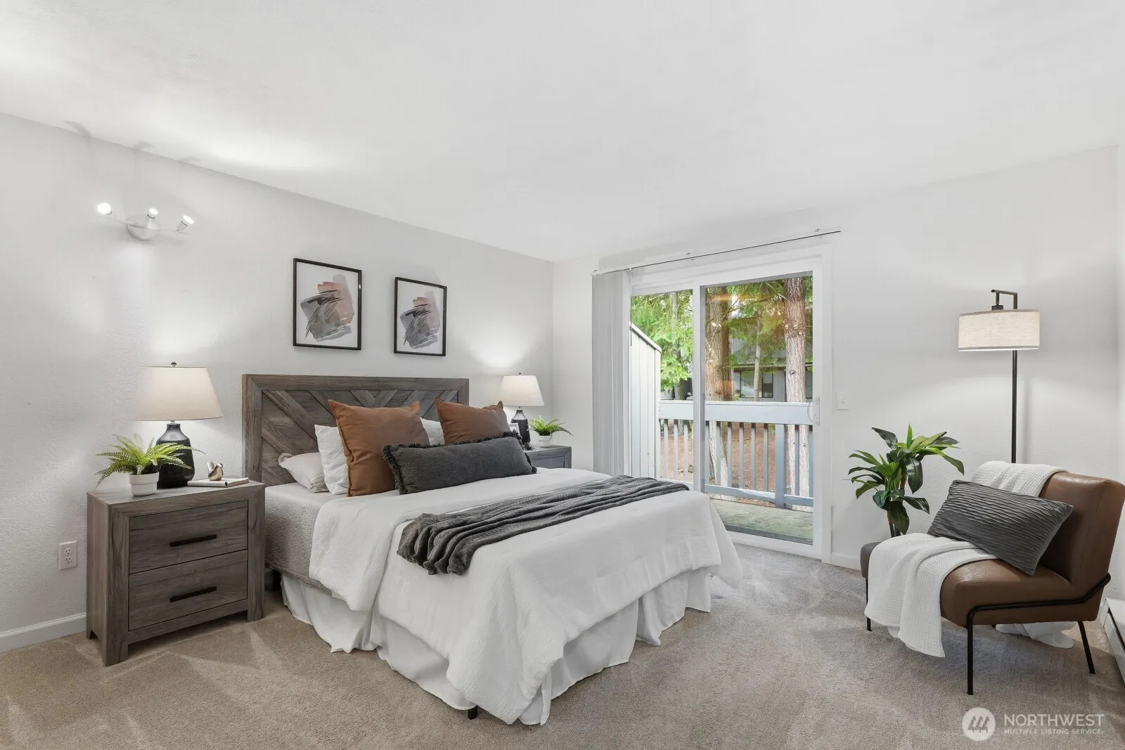 4035 145th Avenue NE, Bellevue, WA 98007