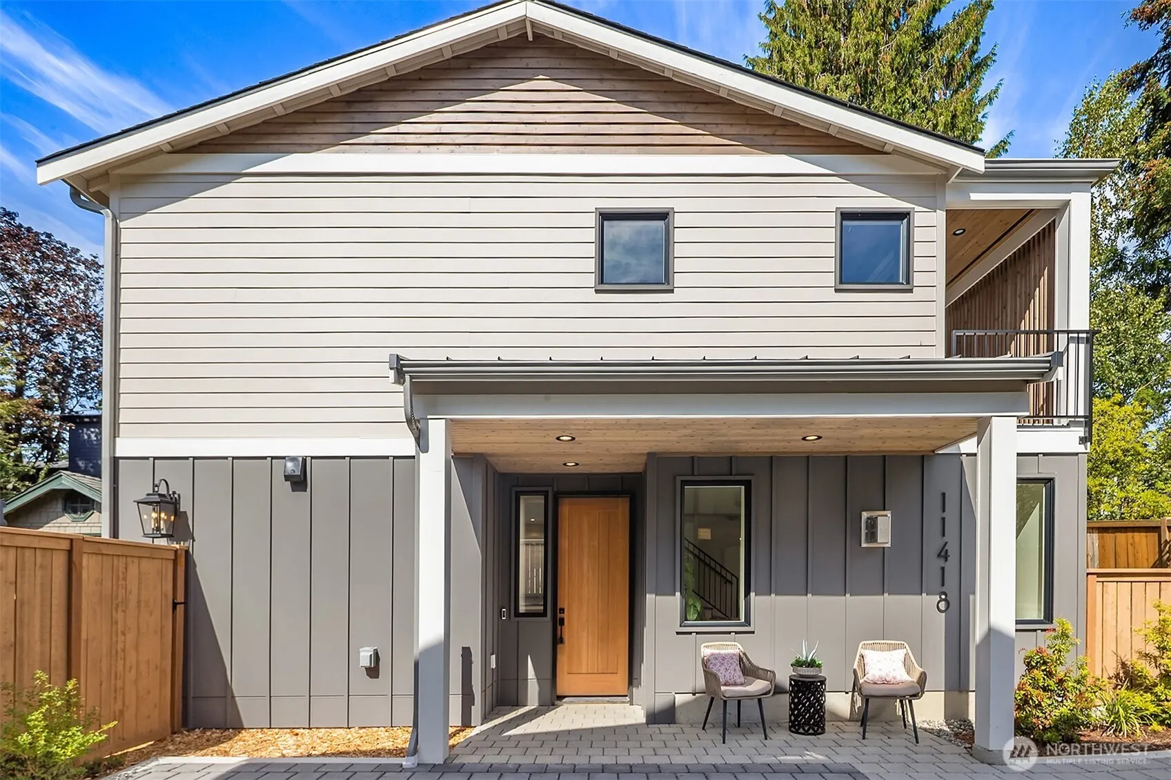 11418 NE 90th Street , Kirkland, WA 98033