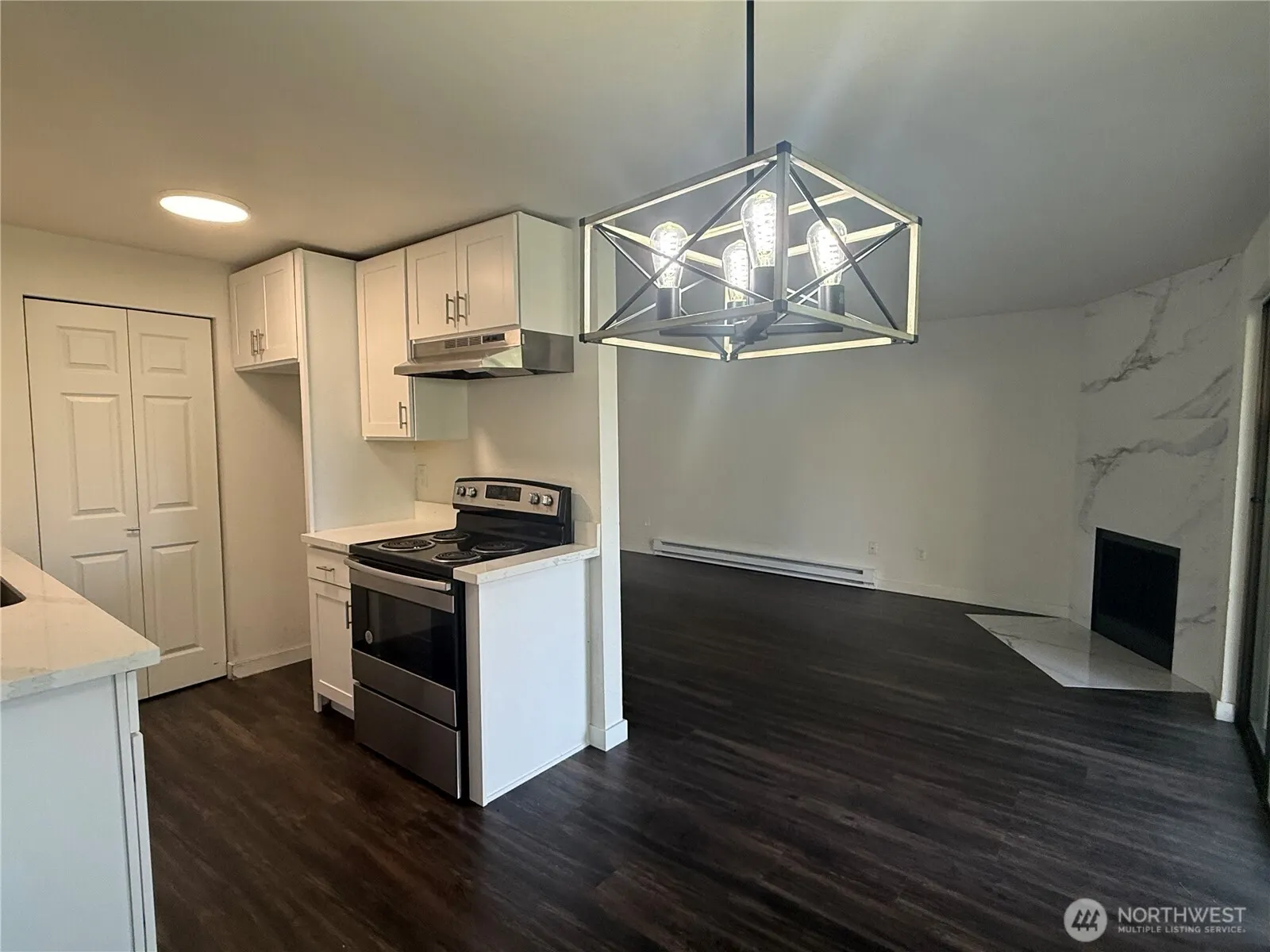 2020 Grant Avenue S #J102, Renton, WA 98055