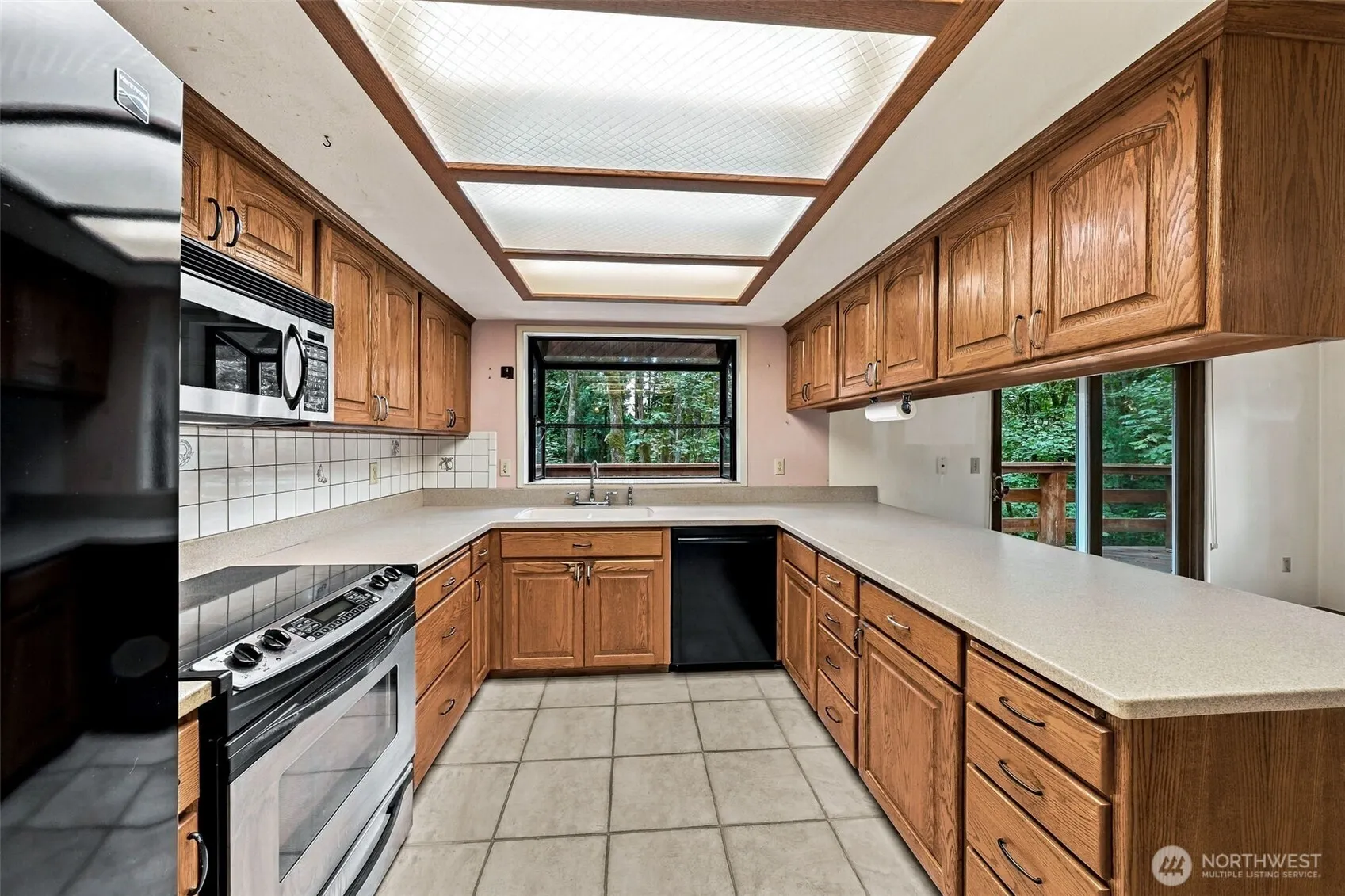 28327 183rd Avenue SE, Kent, WA 98042