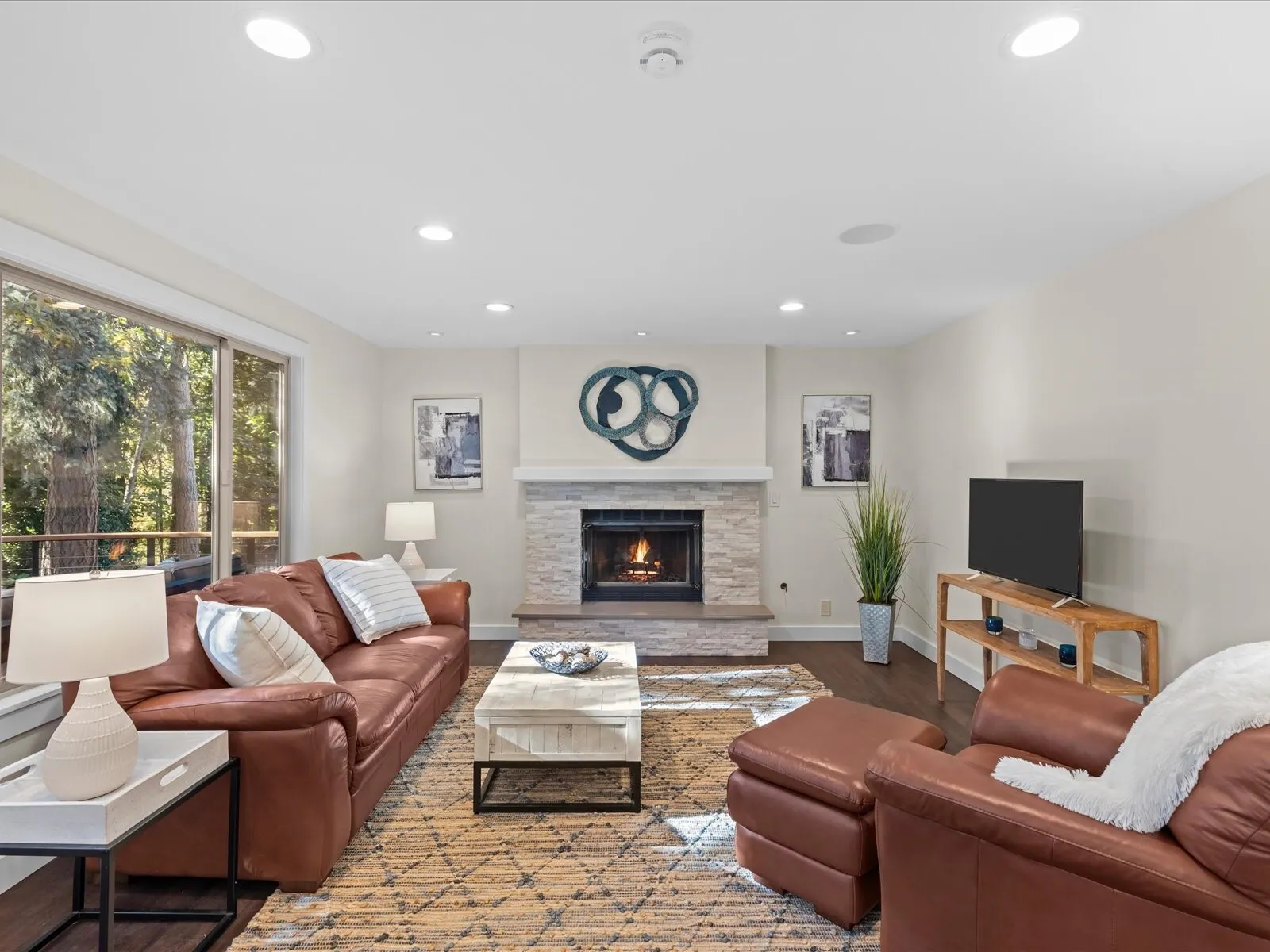 15007 93rd Place NE, Bothell, WA 98011-6835