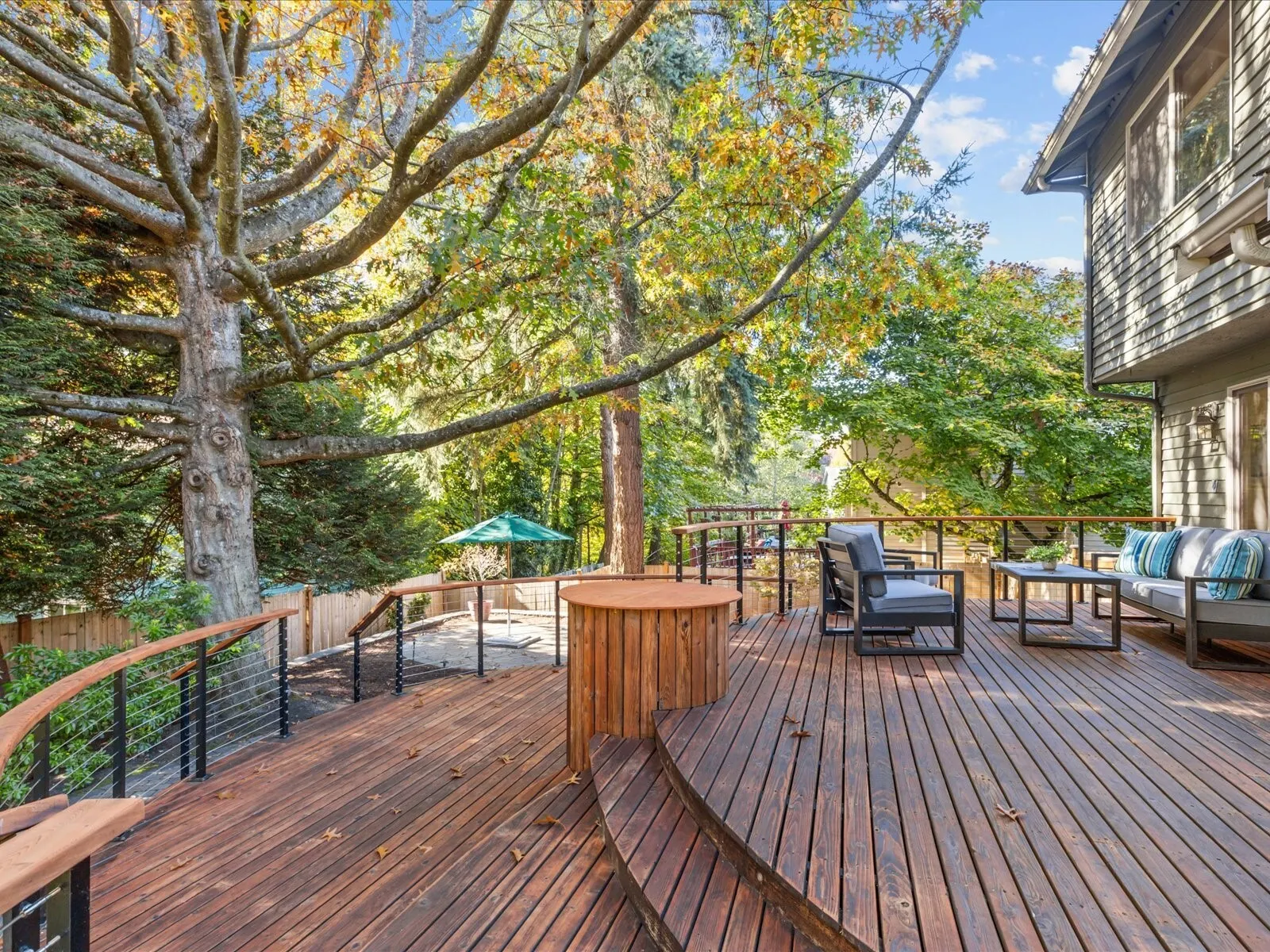 15007 93rd Place NE, Bothell, WA 98011-6835