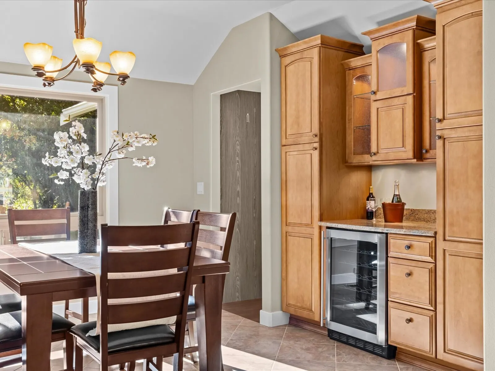 15007 93rd Place NE, Bothell, WA 98011-6835
