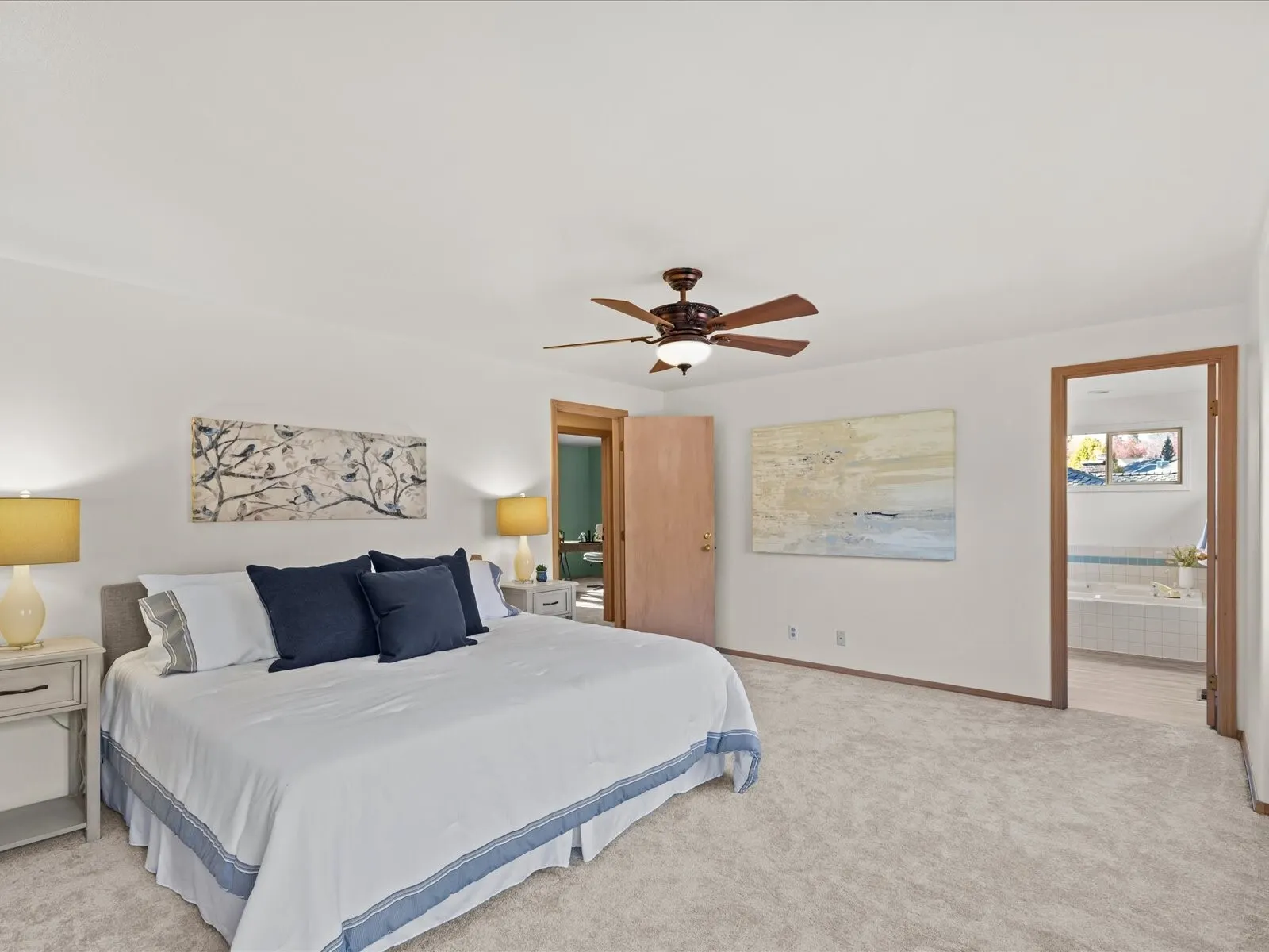 15007 93rd Place NE, Bothell, WA 98011-6835