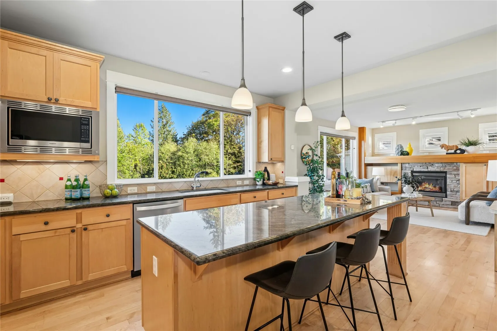 15378 129th Avenue NE, Woodinville, WA 98072