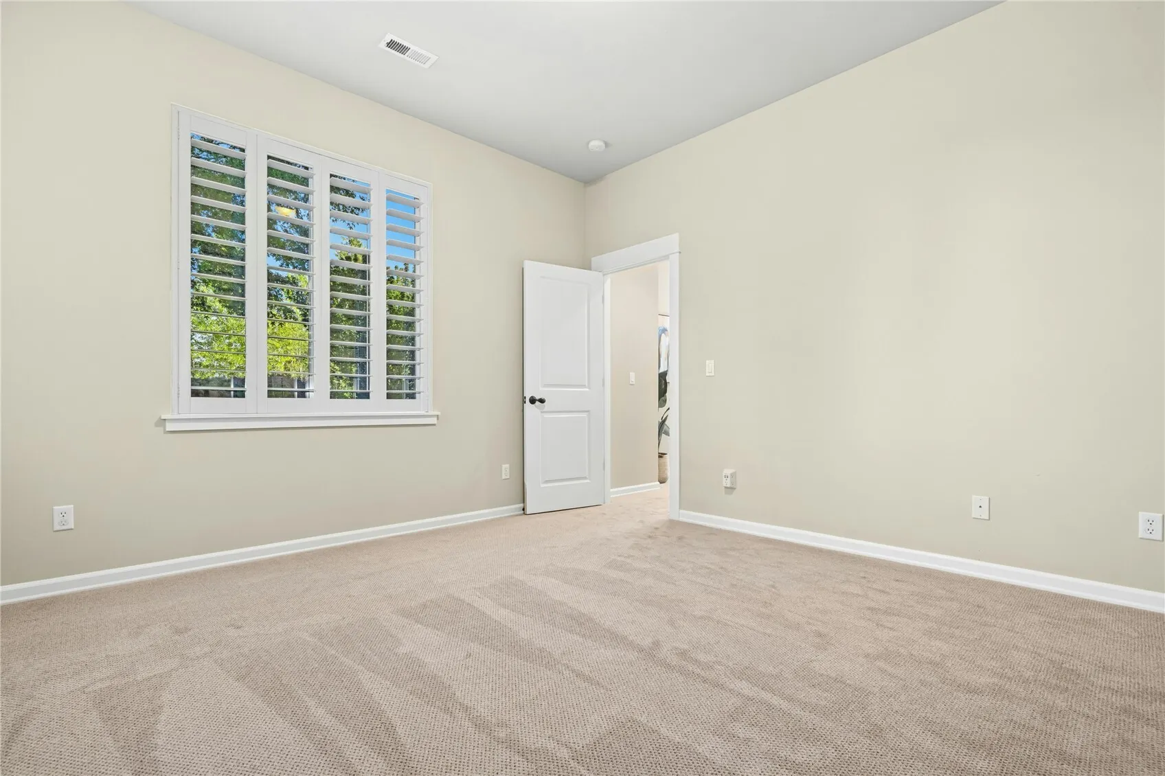 15378 129th Avenue NE, Woodinville, WA 98072