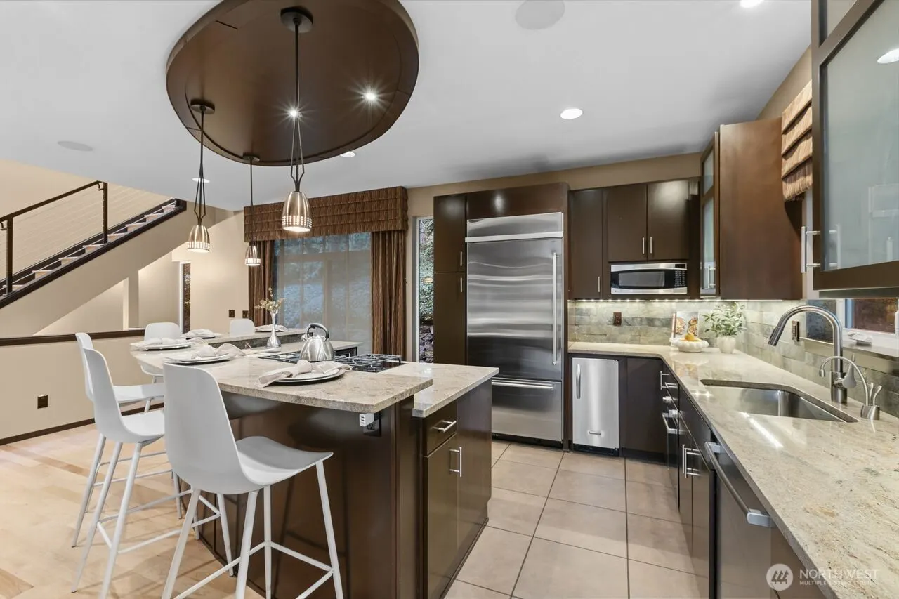 1313 4th Street , Kirkland, WA 98033