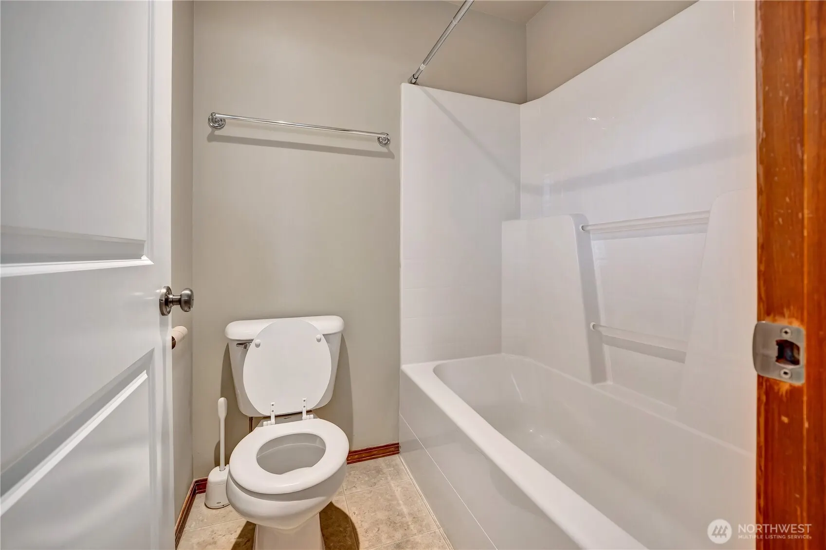 23719 17th Avenue W, Bothell, WA 98021