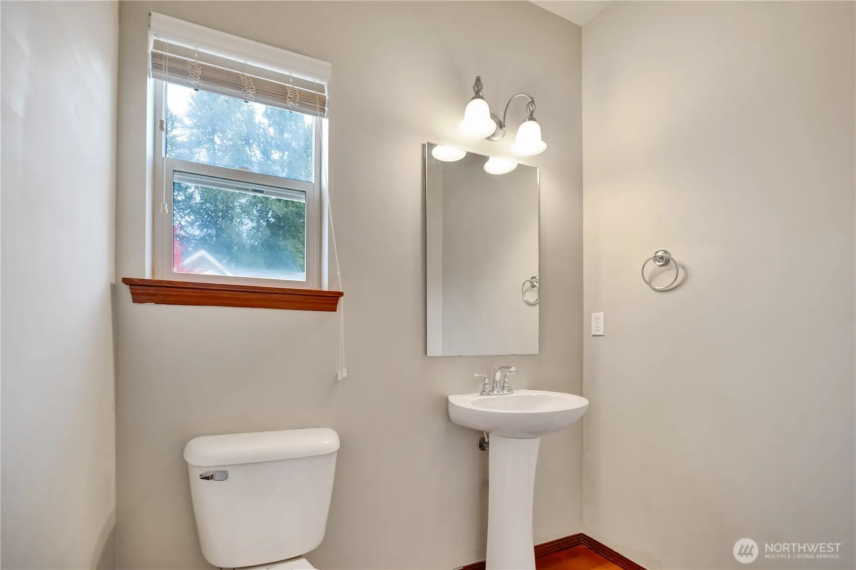 23719 17th Avenue W, Bothell, WA 98021