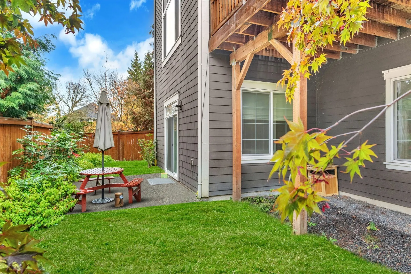 11579 157th CT NE, Redmond, WA 98052