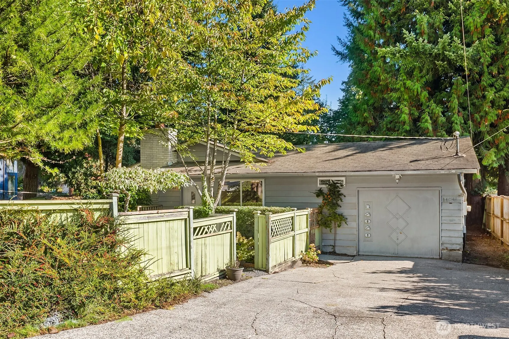 14048 75th Avenue NE, Kirkland, WA 98034