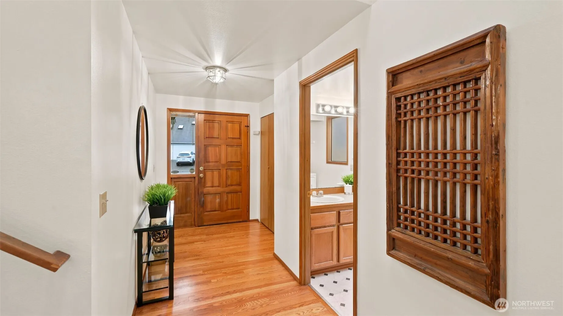 24243 SE 43RD Court , Sammamish, WA 98029