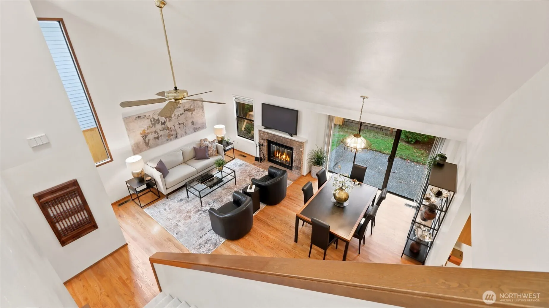 24243 SE 43RD Court , Sammamish, WA 98029