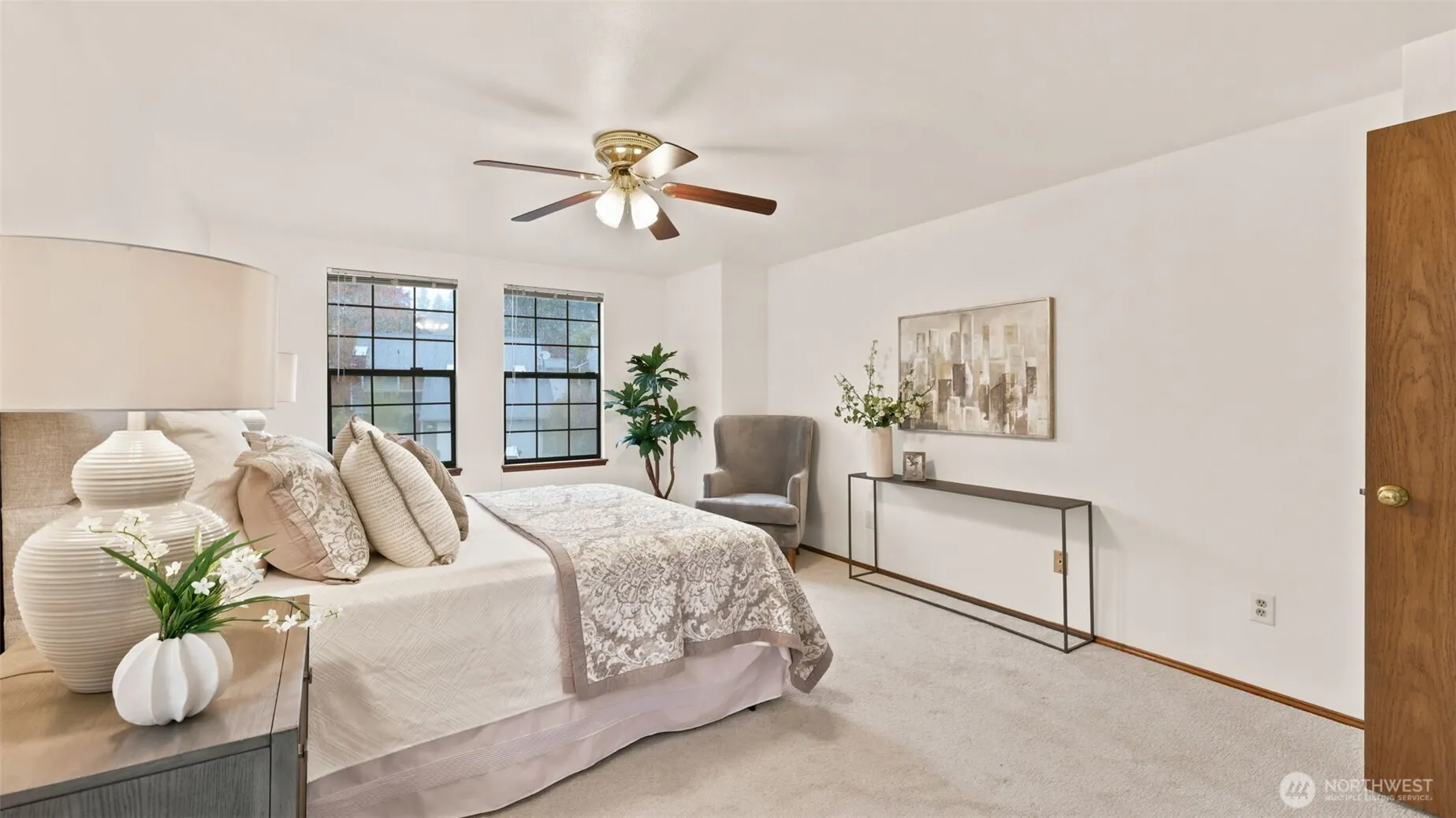 24243 SE 43RD Court , Sammamish, WA 98029