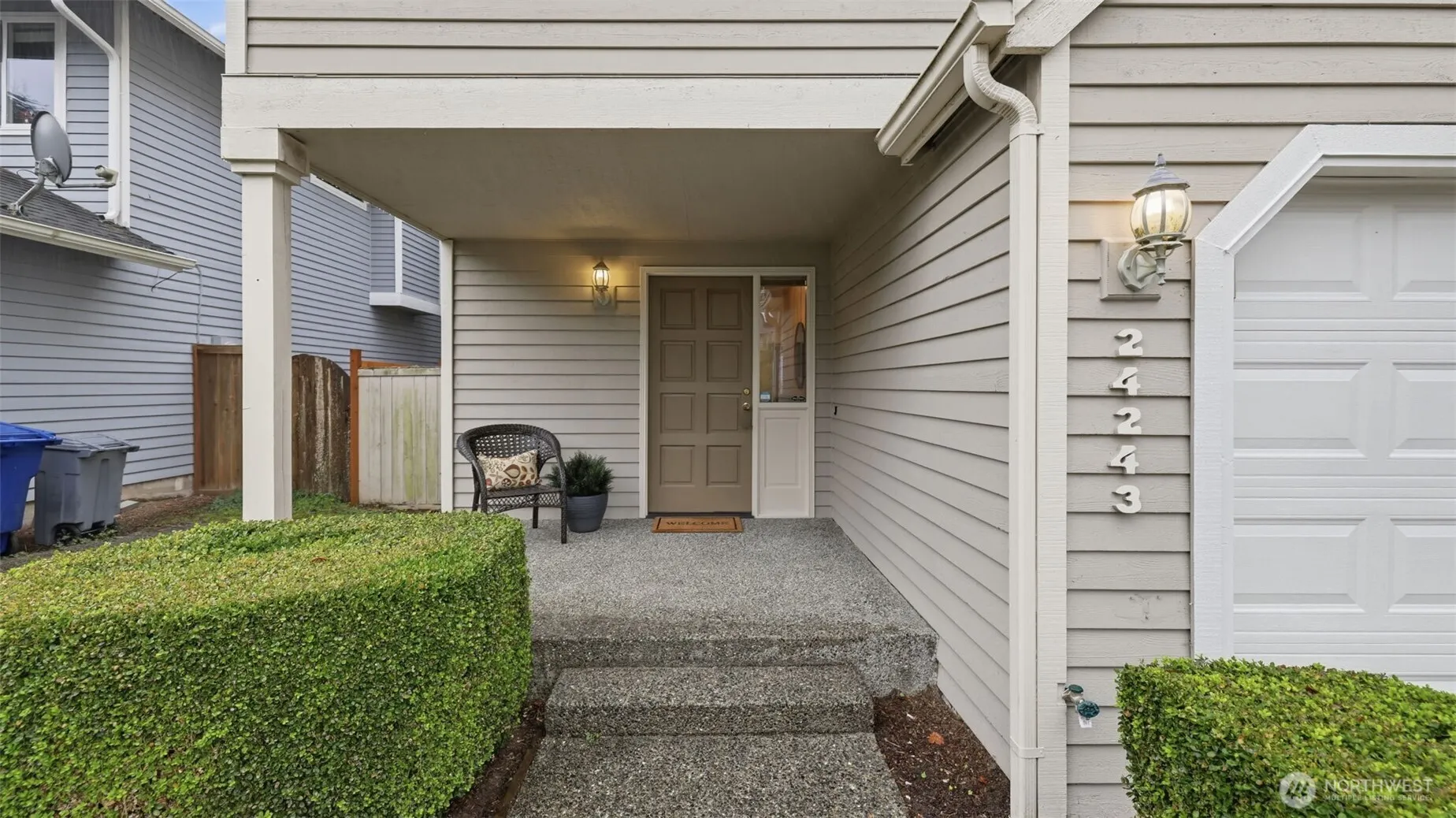 24243 SE 43RD Court , Sammamish, WA 98029