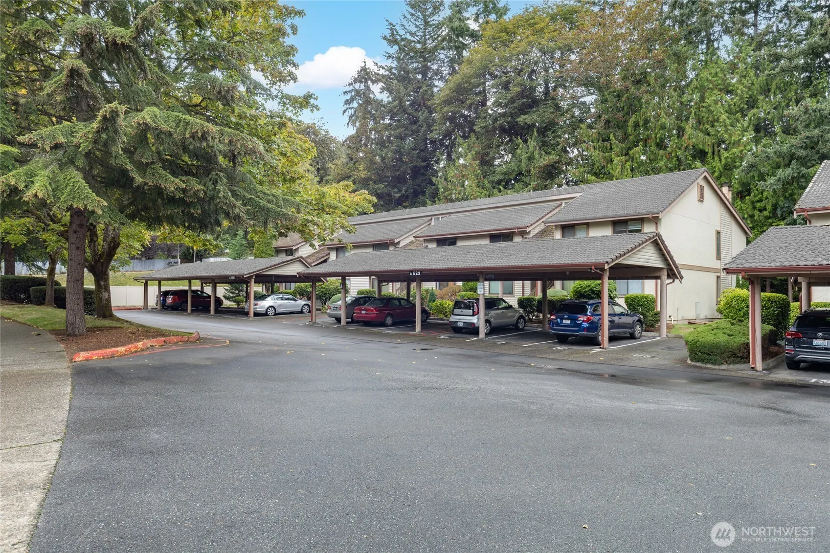 17521 118th Avenue SE #A10, Renton, WA 98058