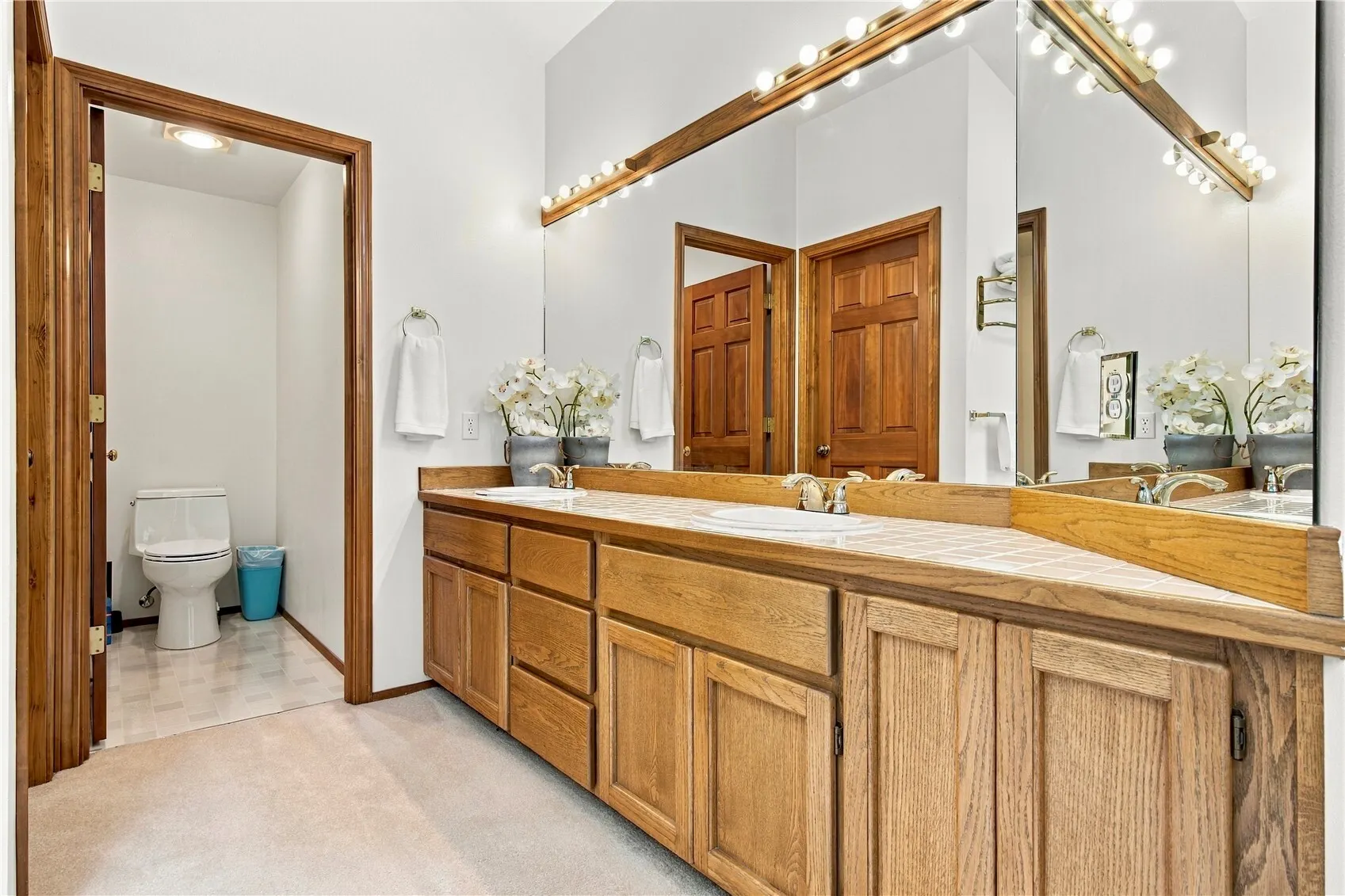 15452 SE 67TH ST , Bellevue, WA 98006
