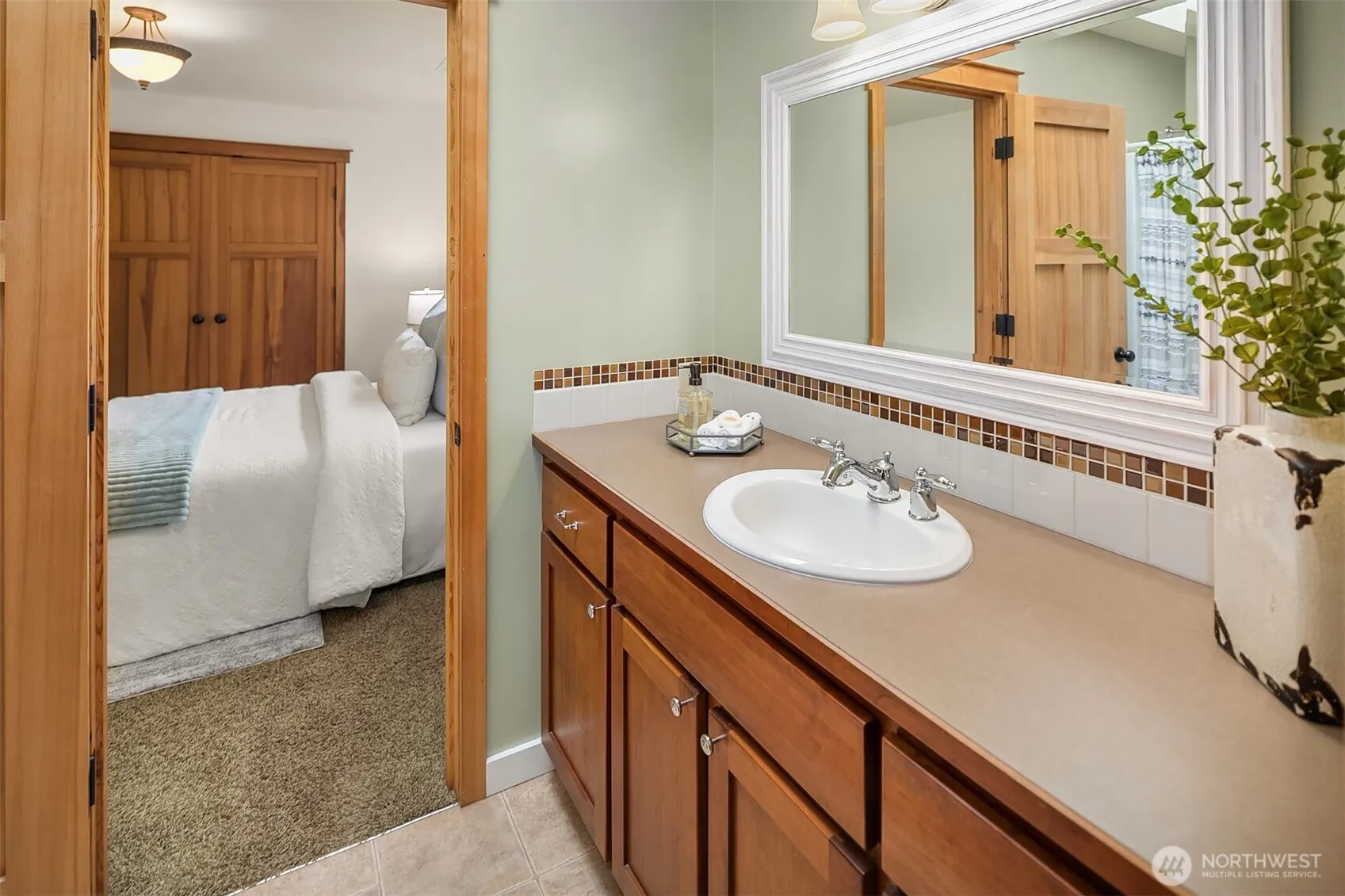 14738 Bear Creek Road NE, Woodinville, WA 98077-7848