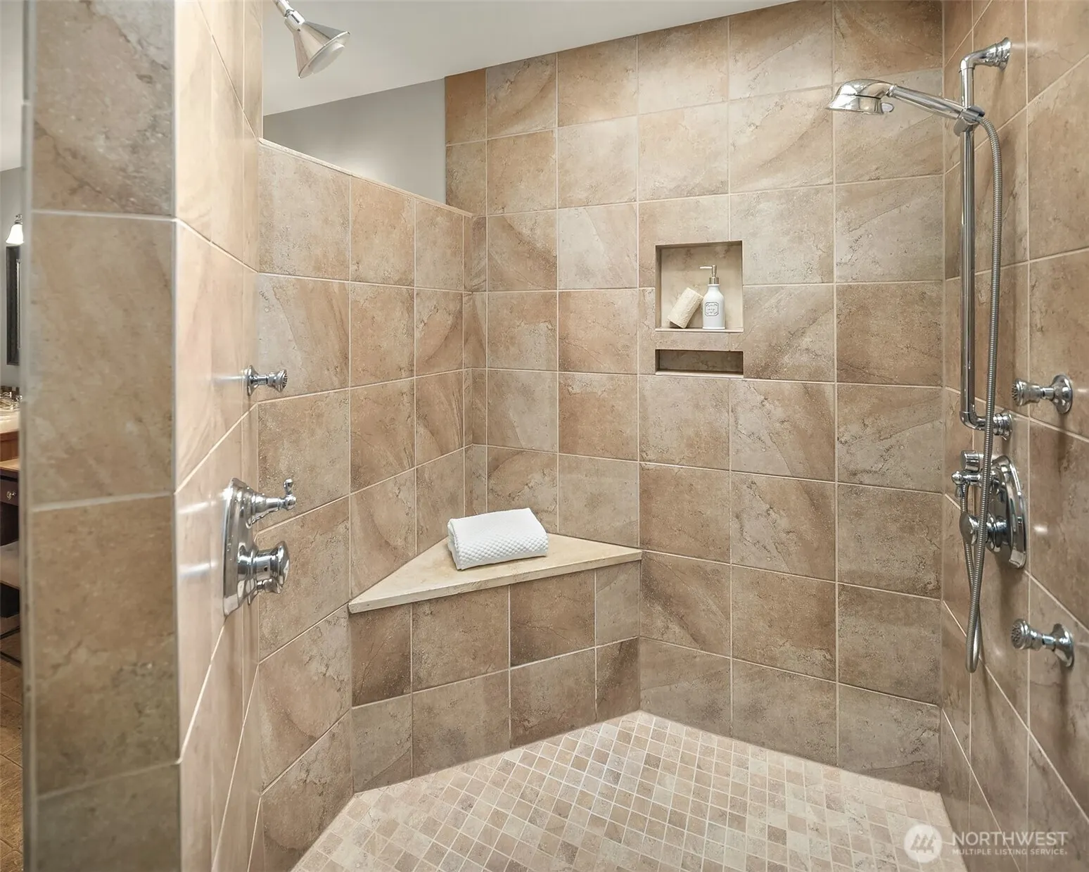 14738 Bear Creek Road NE, Woodinville, WA 98077-7848