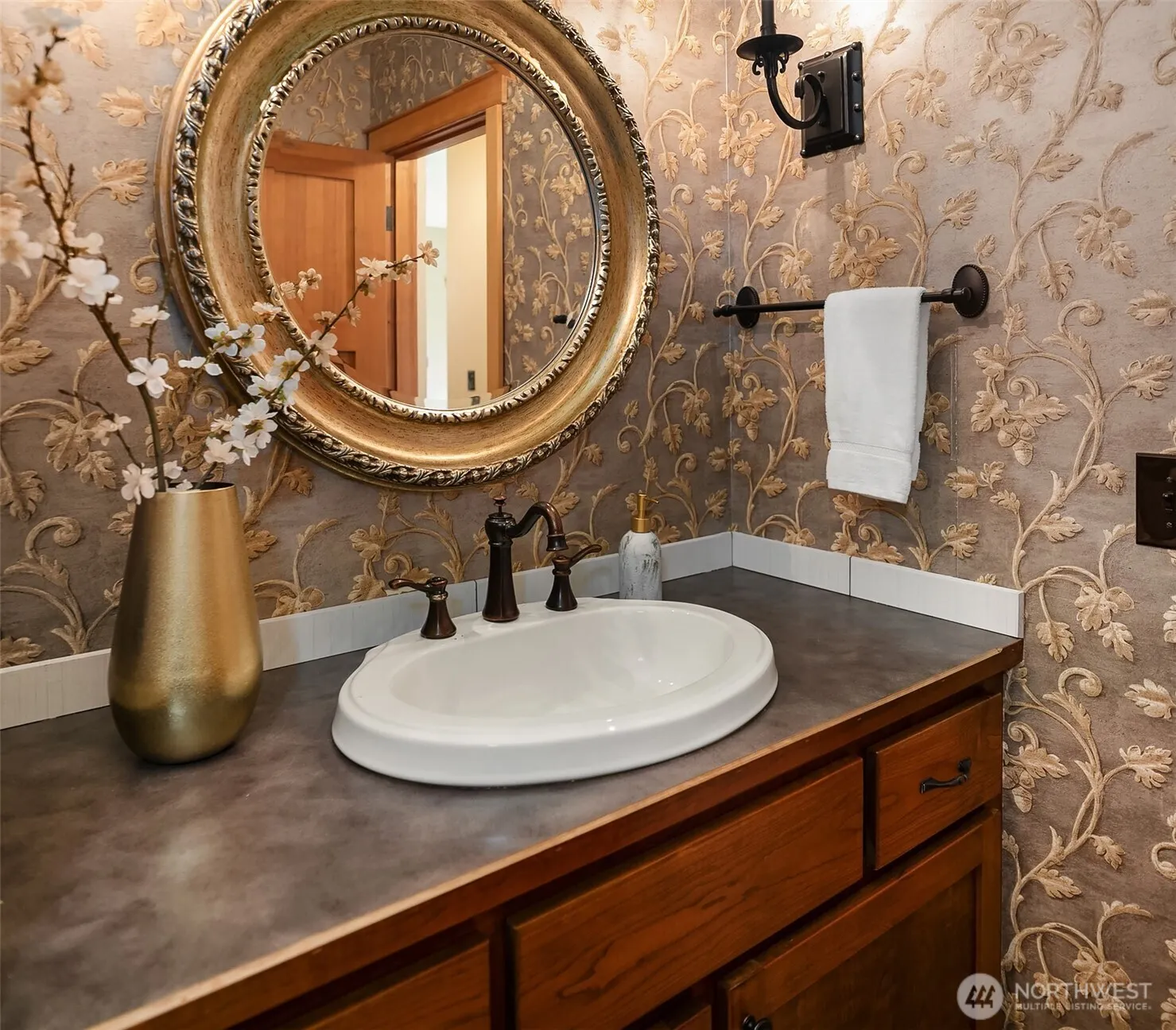 14738 Bear Creek Road NE, Woodinville, WA 98077-7848