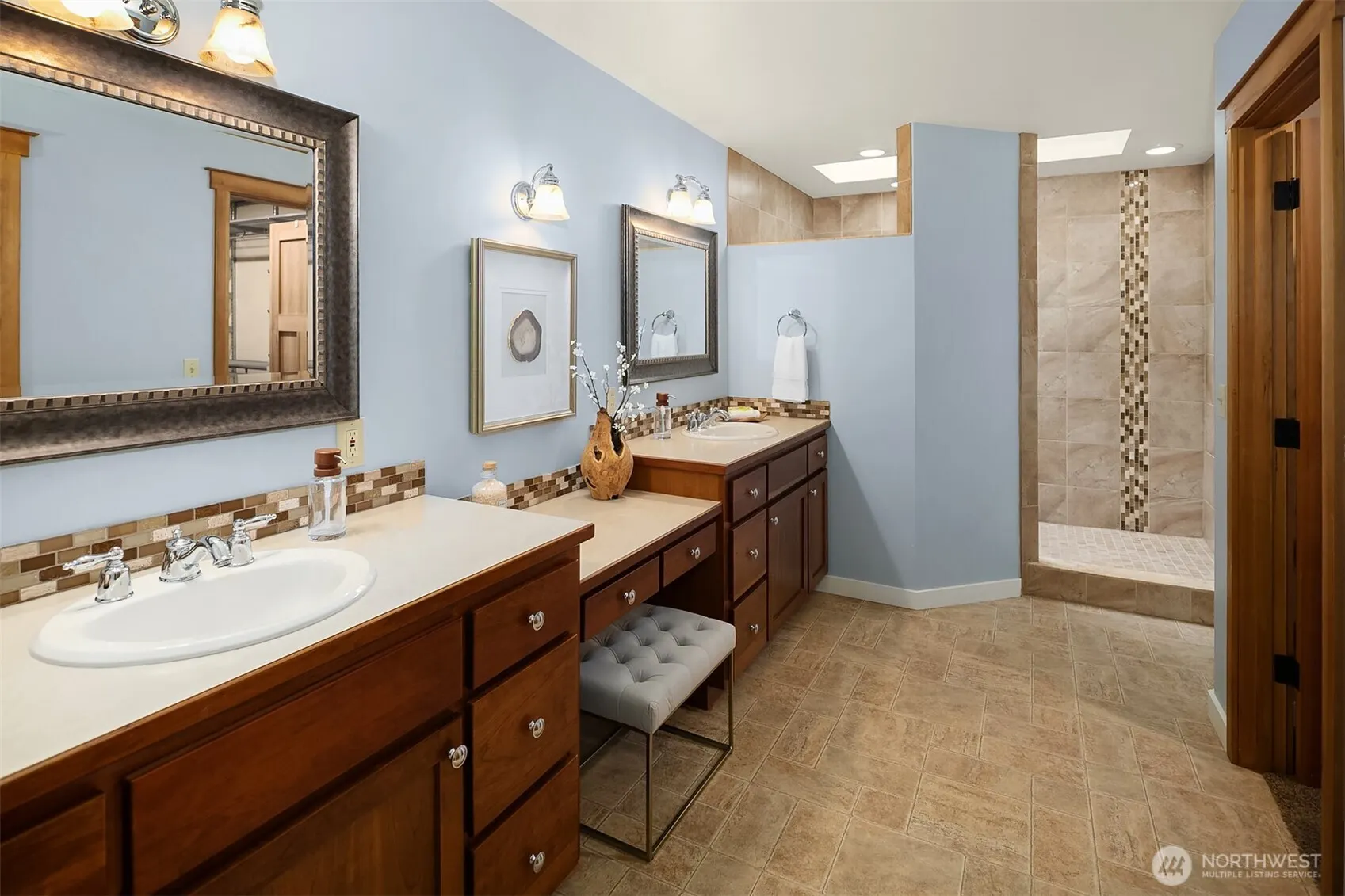 14738 Bear Creek Road NE, Woodinville, WA 98077-7848