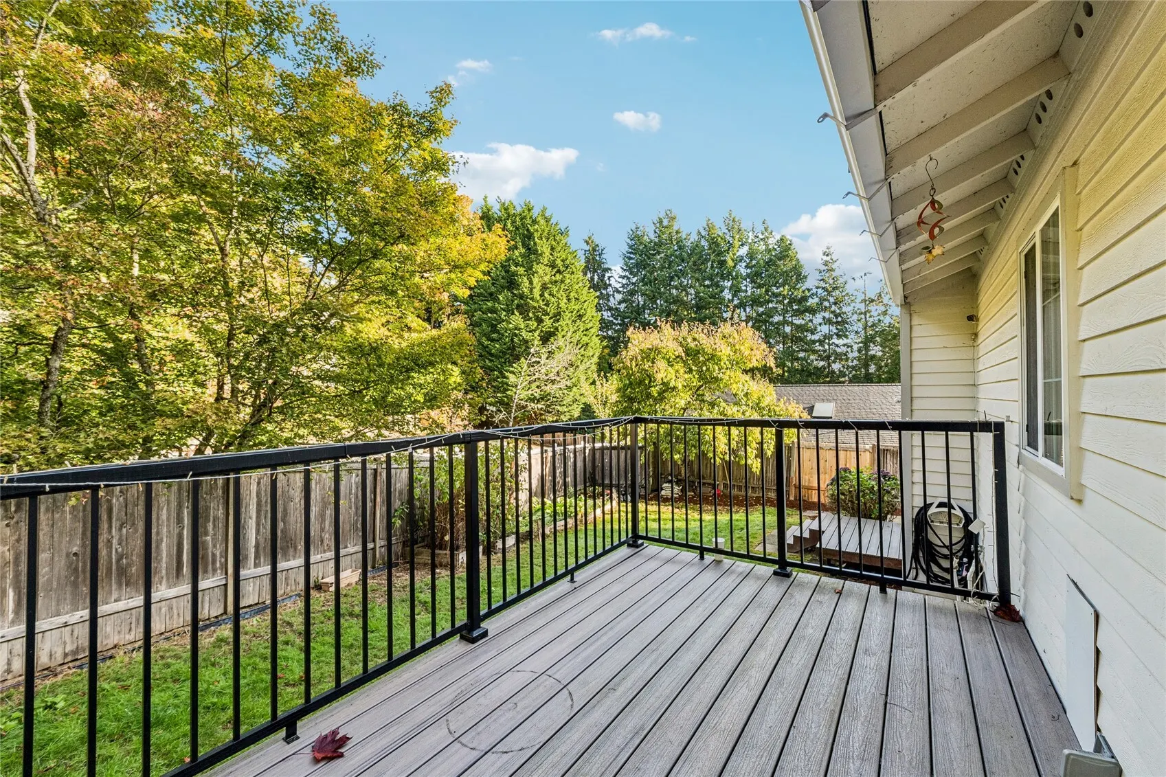 9700 NE 141st Court , Kirkland, WA 98034-0401