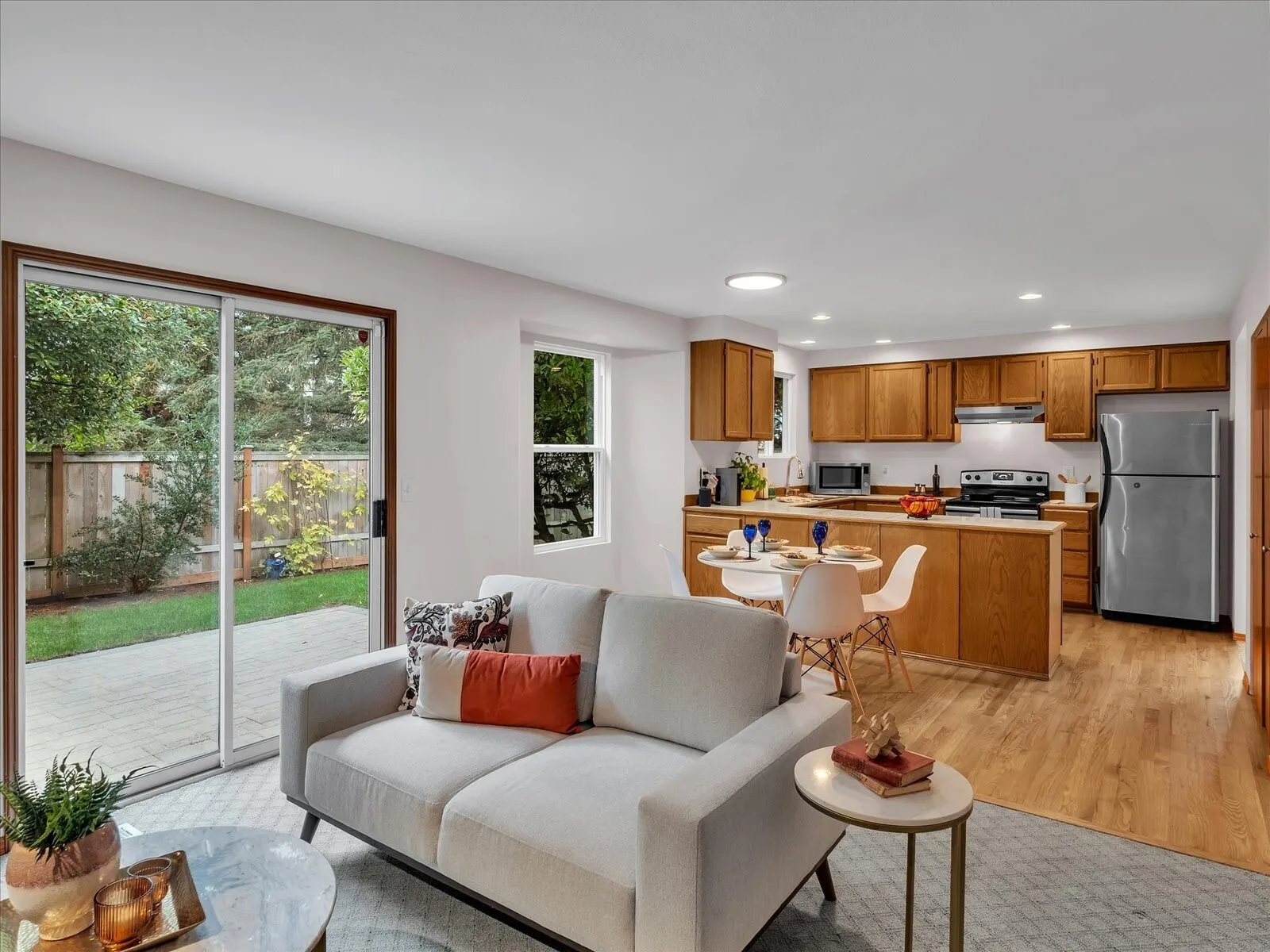 13013 NE 70th Drive , Kirkland, WA 98033