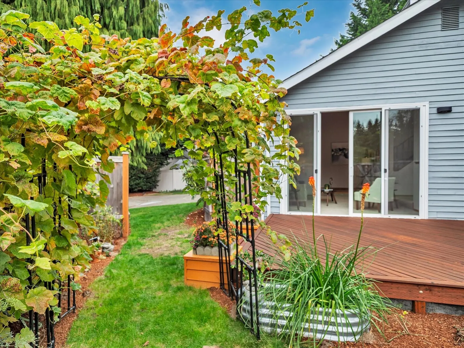 13013 NE 70th Drive , Kirkland, WA 98033