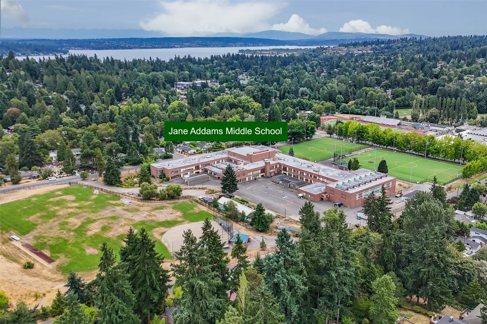 10756 Bartlett Ave NE , Seattle, WA 98125
