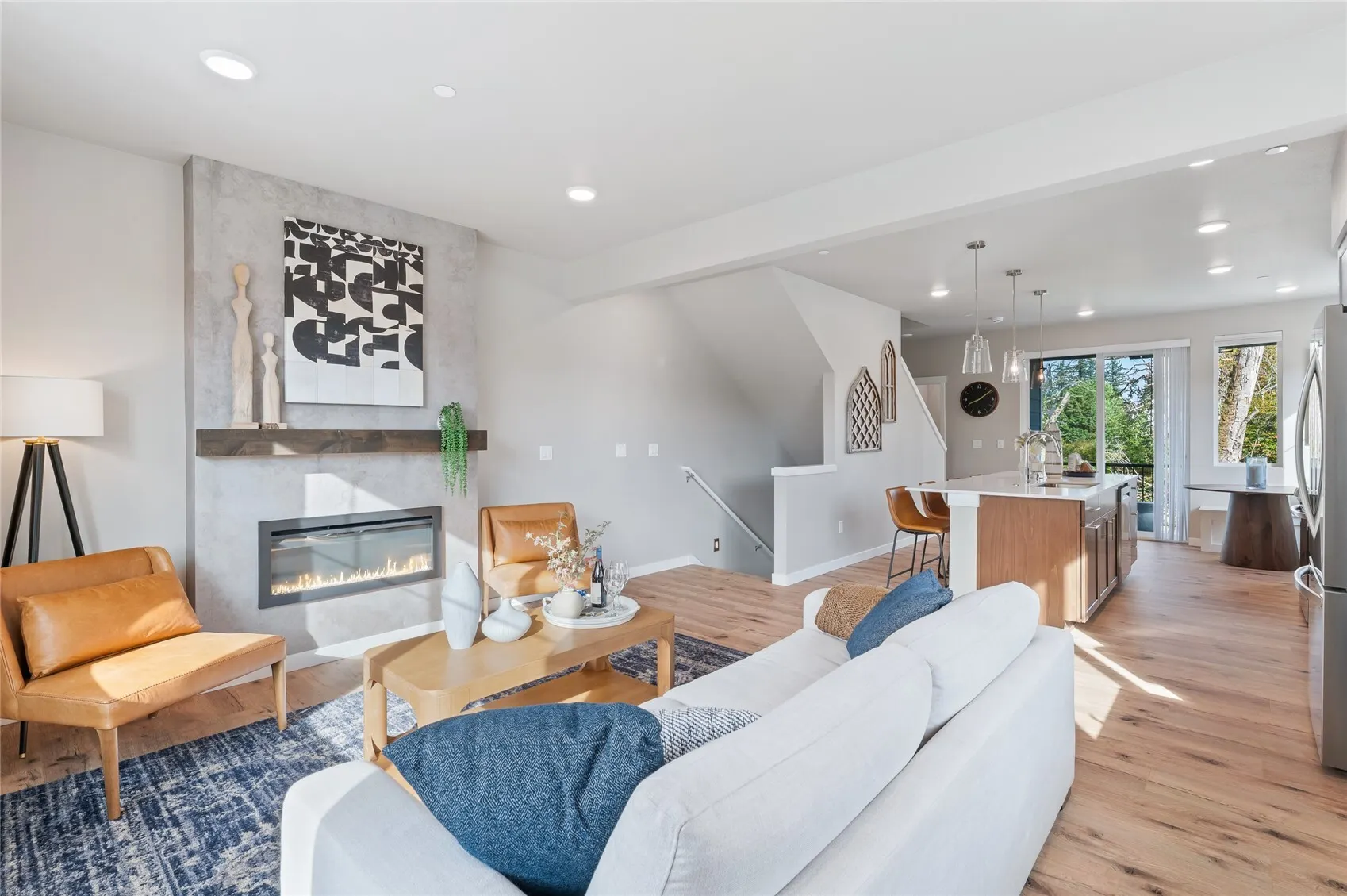 14424 Madison Way #H1, Lynnwood, WA 98087