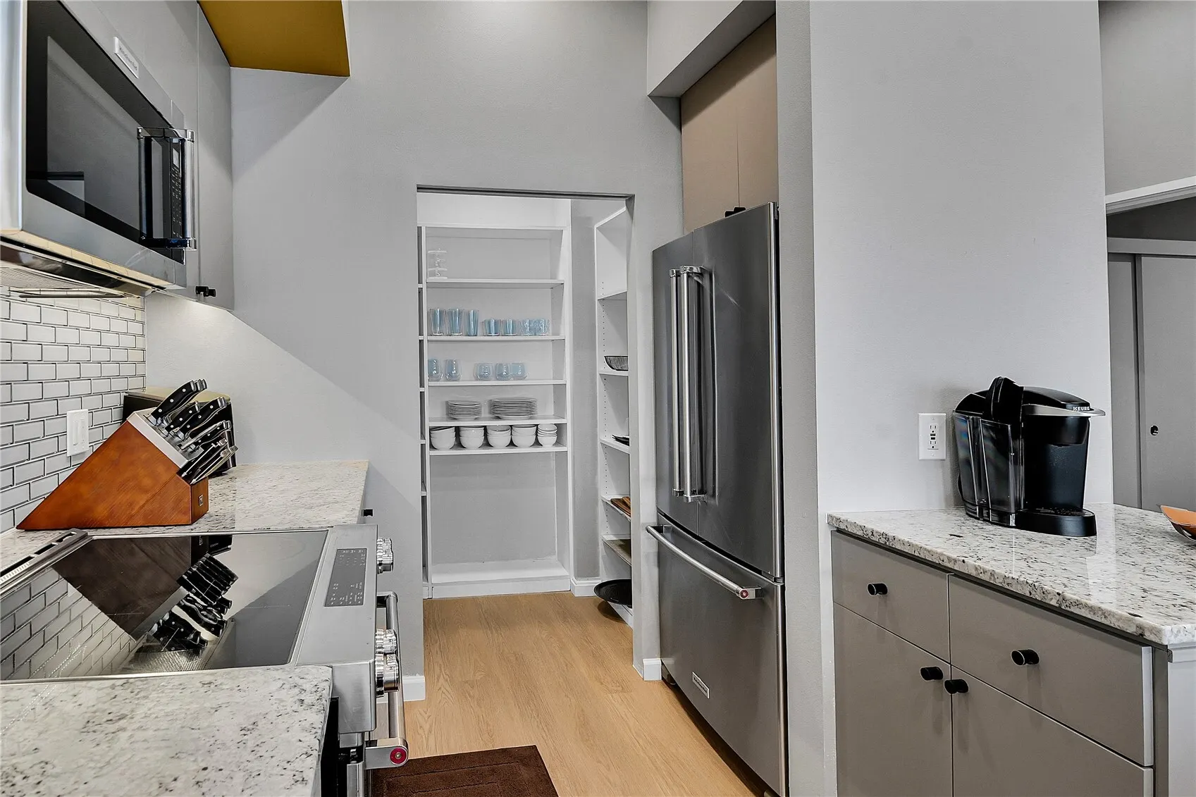 1388 Alki Avenue SW #202, Seattle, WA 98116