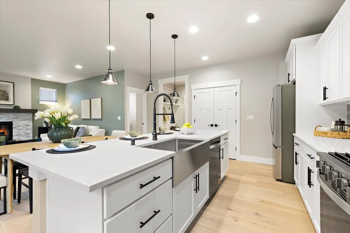 1816 241st Place SE #FG 03, Bothell, WA 98021