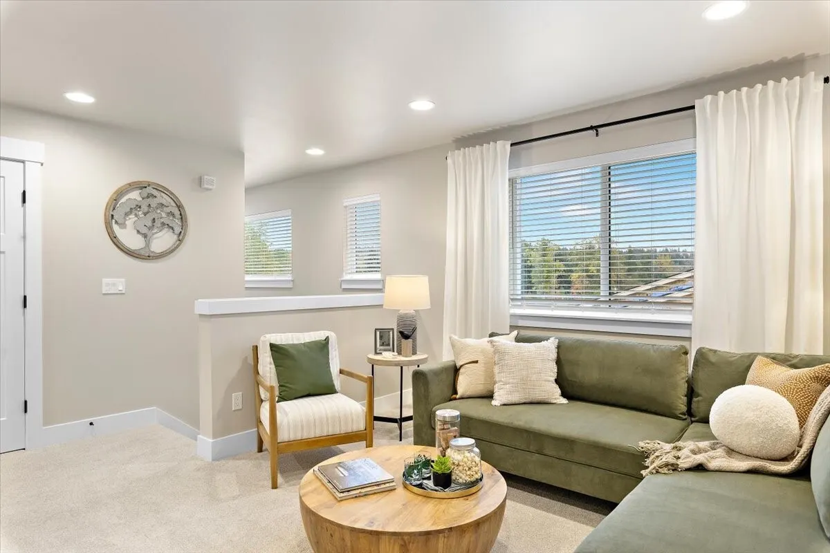 1816 241st Place SE #FG 03, Bothell, WA 98021