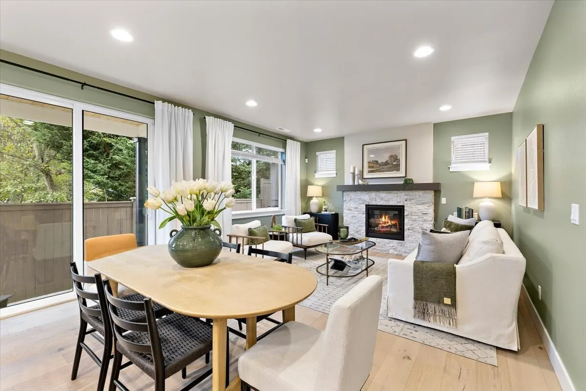 1816 241st Place SE #FG 03, Bothell, WA 98021