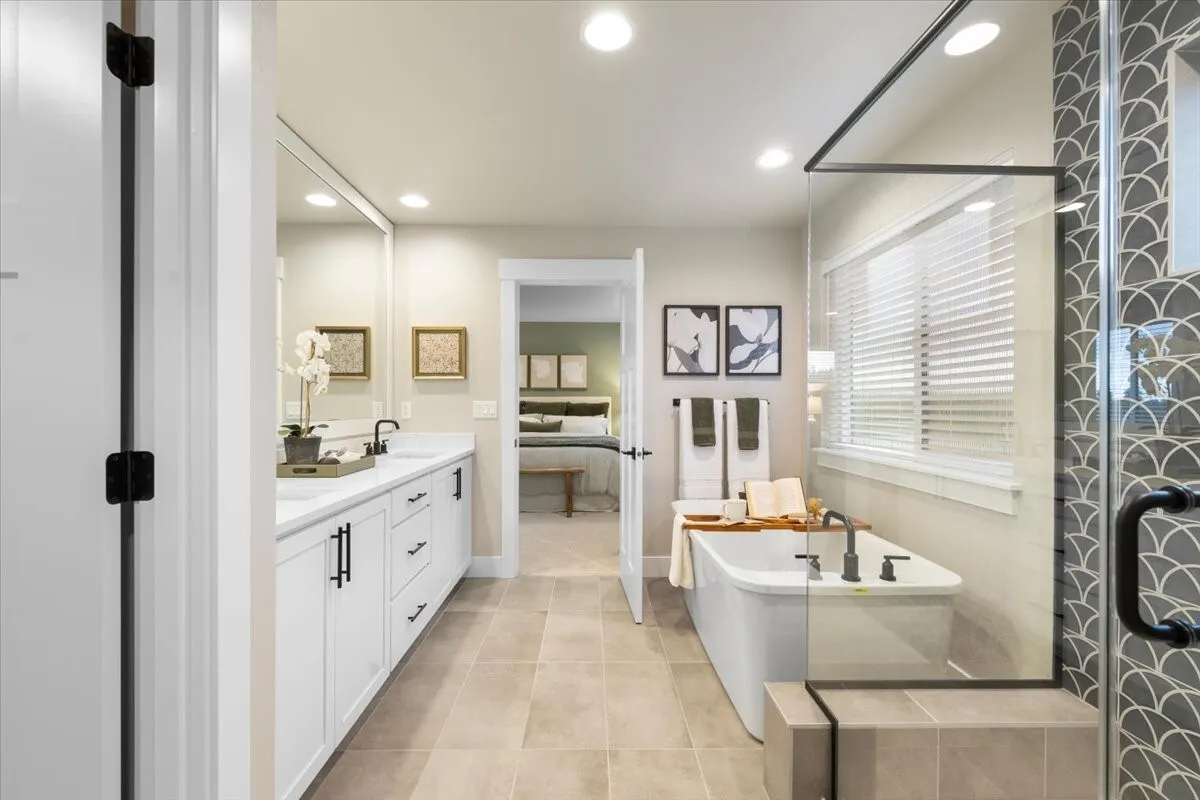 1816 241st Place SE #FG 03, Bothell, WA 98021
