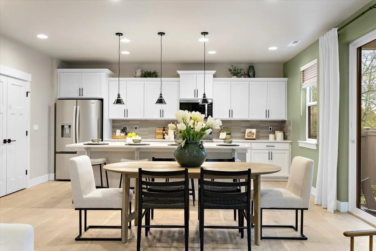 1816 241st Place SE #FG 03, Bothell, WA 98021