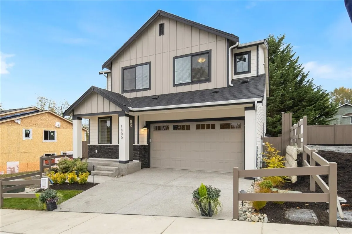 1816 241st Place SE #FG 03, Bothell, WA 98021