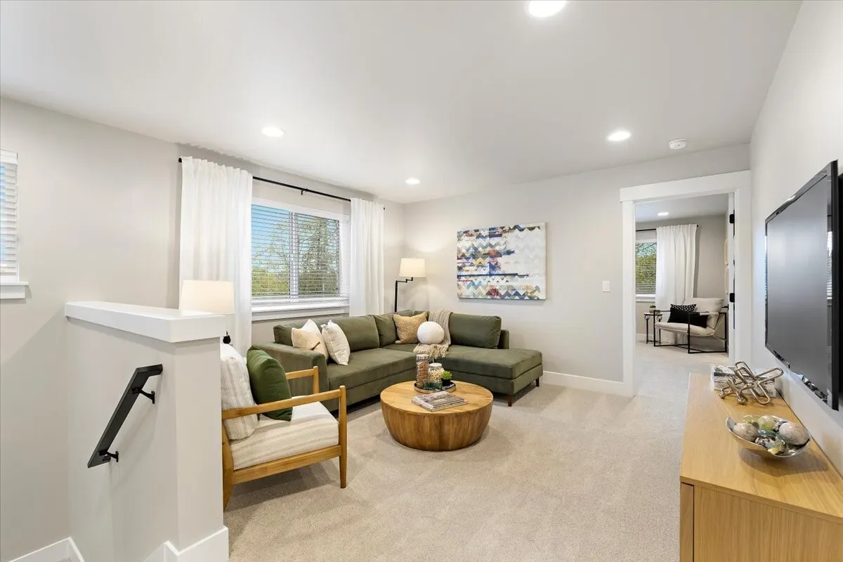 1816 241st Place SE #FG 03, Bothell, WA 98021