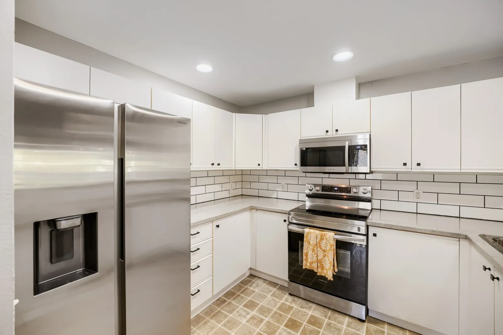 23108 59th Place S #17-5, Kent, WA 98032