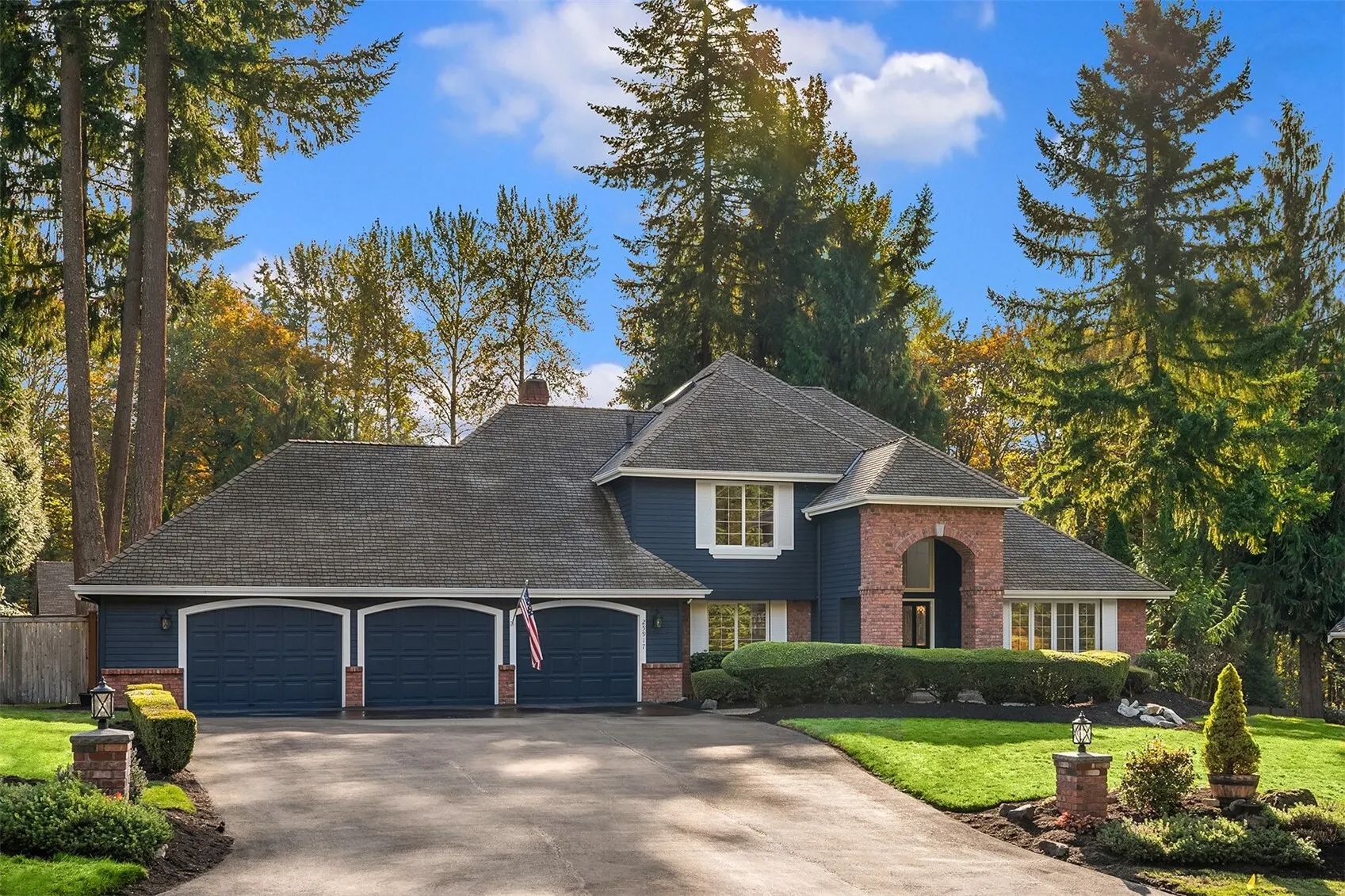 25917 NE 25th Street , Redmond, WA 98053