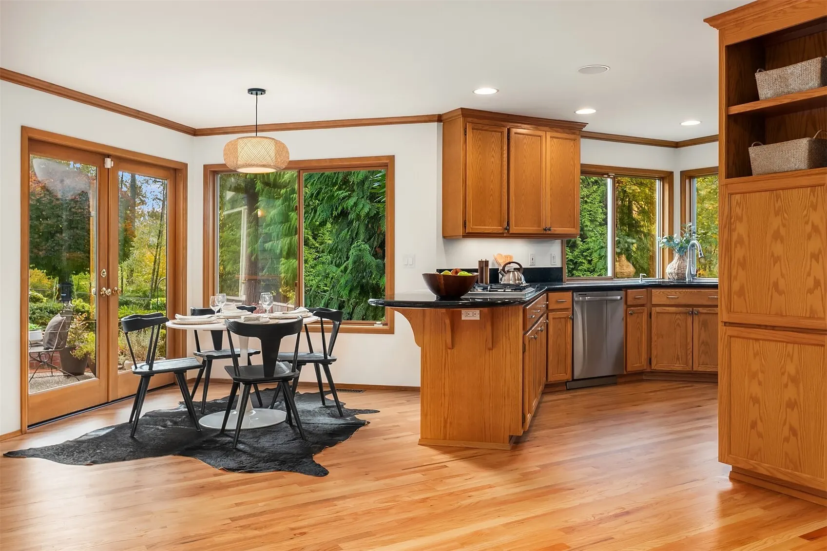 25917 NE 25th Street , Redmond, WA 98053