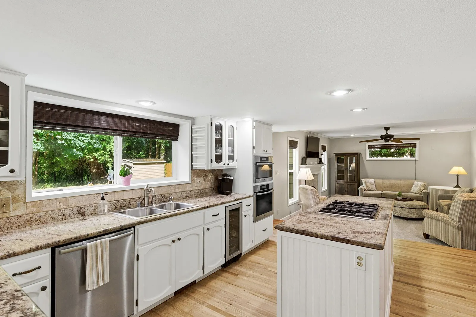 14029 232nd Avenue SE, Issaquah, WA 98027-6404