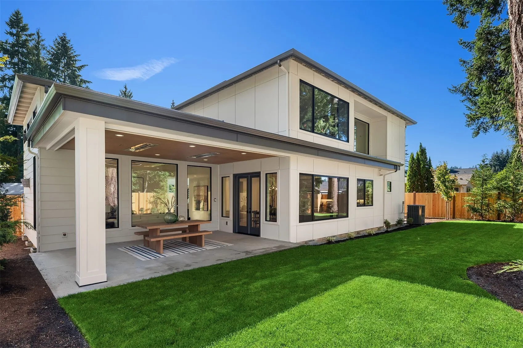 10452 NE 142nd Street , Kirkland, WA 98034